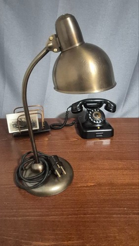 Kaiser idell 6551 - idell,